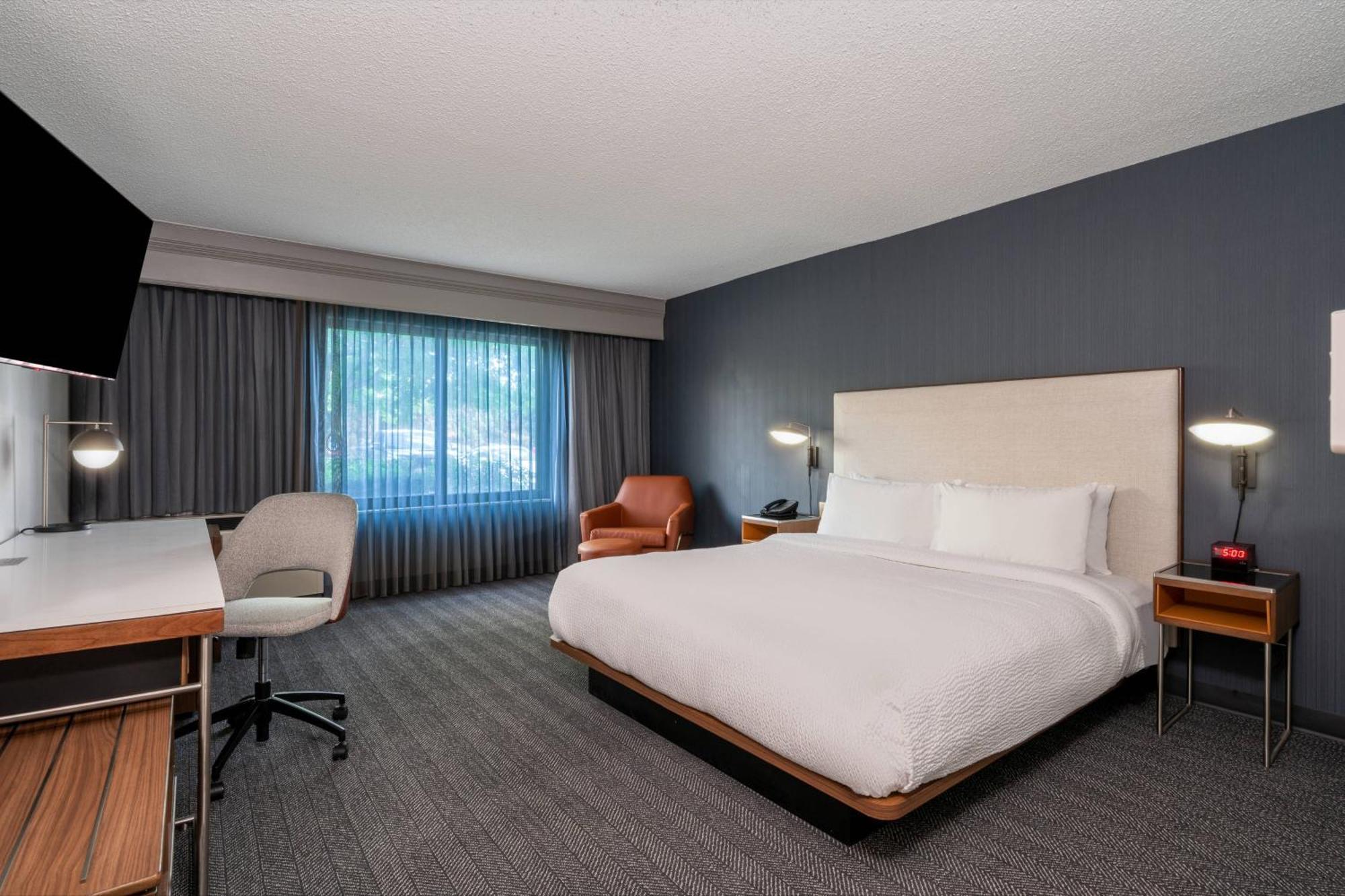 Hotel Courtyard Columbus Airport Exterior foto
